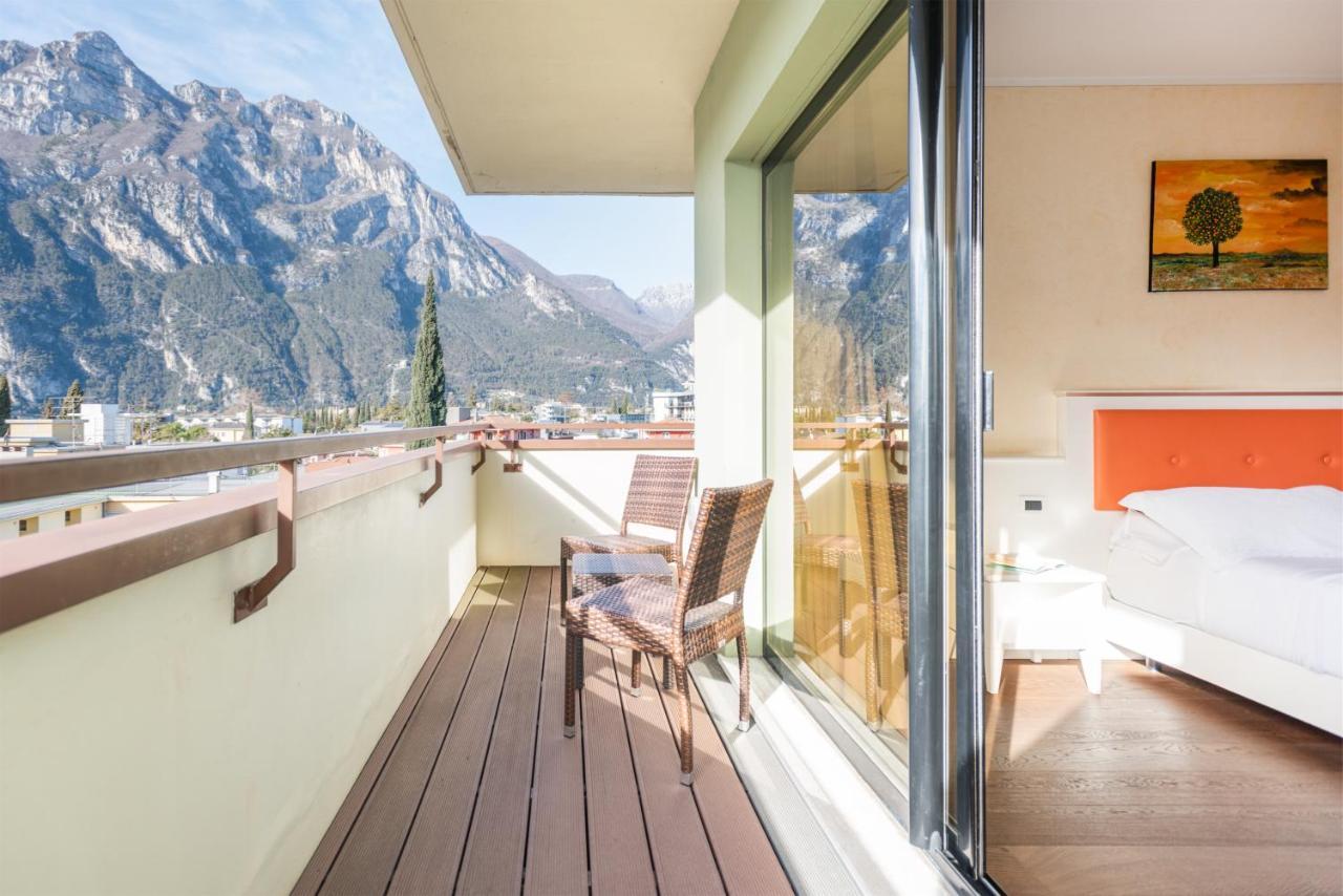 Hotel Gabry Riva del Garda Luaran gambar